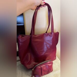 Neiman Marcus Burgundy Tote Bag & Cosmetic Bag - new with no tags